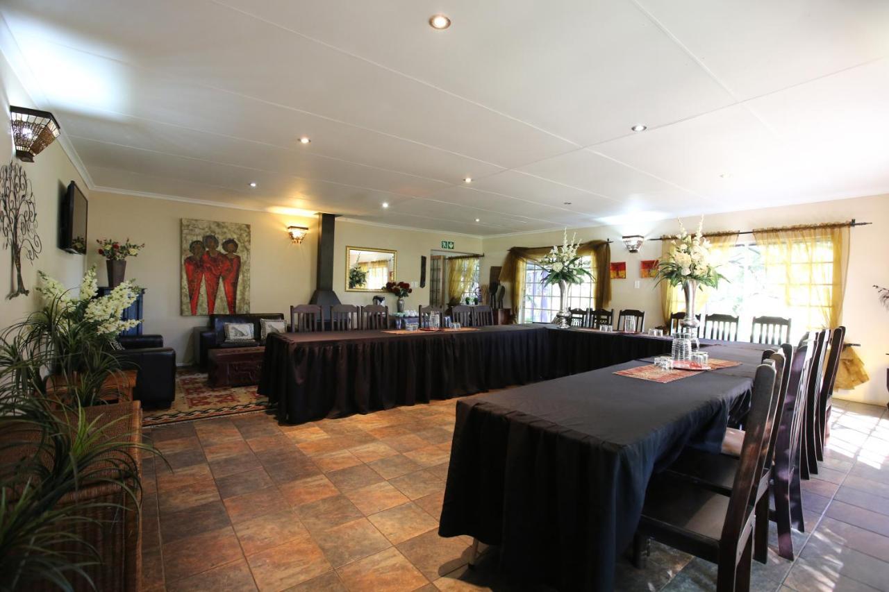Hotel Big Tree Midrand Exterior foto