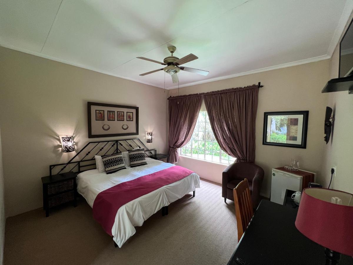 Hotel Big Tree Midrand Exterior foto